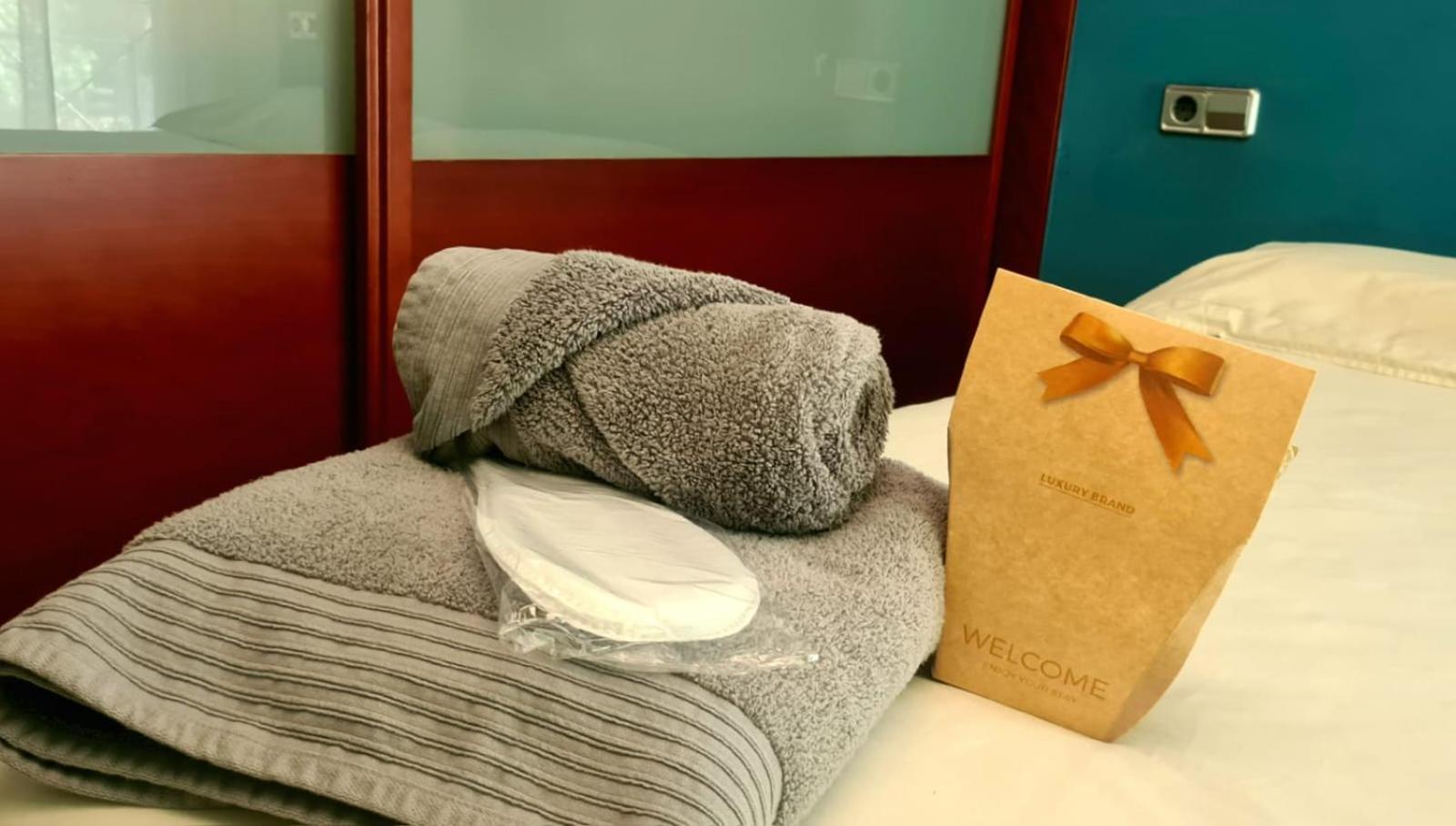 Apartament Acogedor Apartamento Girona Centro Zewnętrze zdjęcie